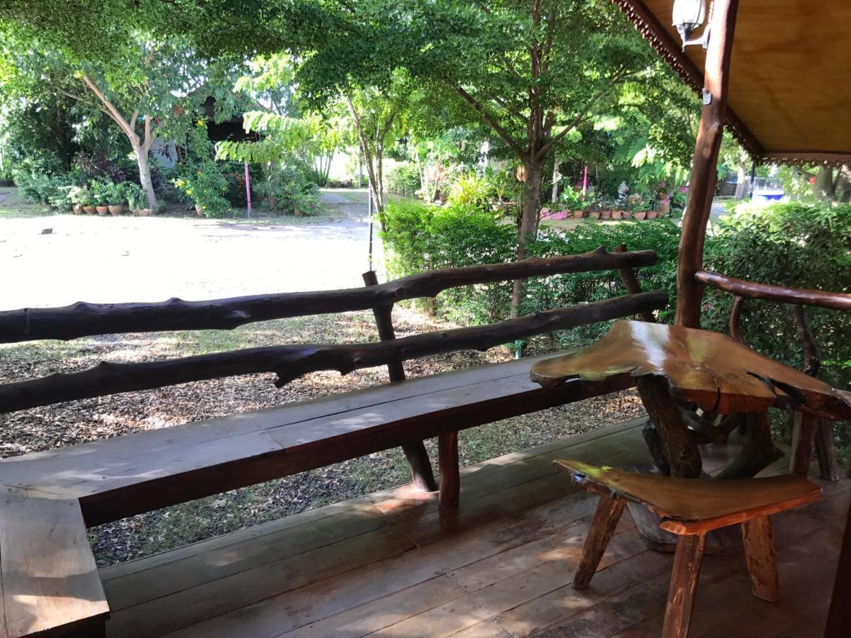 Baan Suan Sukjai Resort Chaiyaphum Exterior photo